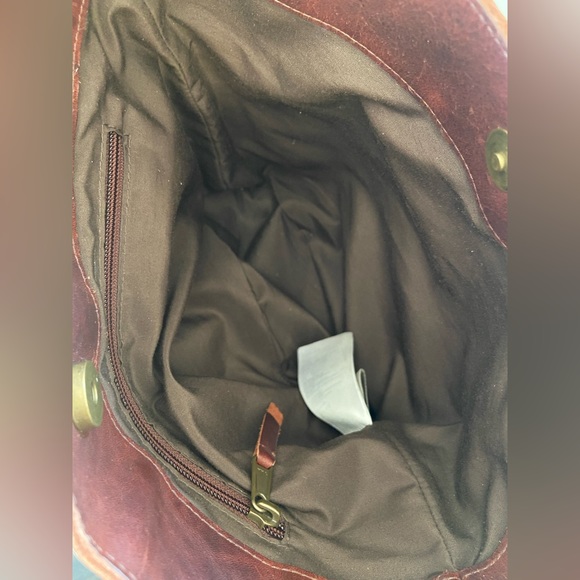 Timberland Tillston Leather Hobo Bag - Picture 9 of 16